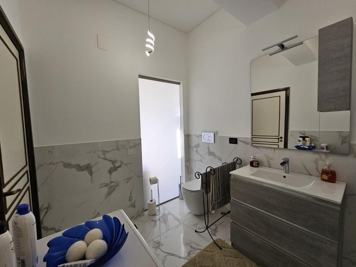 La Finestra Sul Porto Apartment Genoa Ngoại thất bức ảnh
